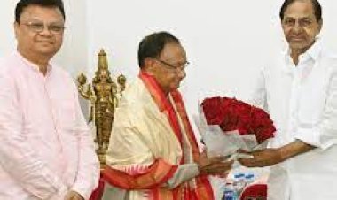 ଓଡ଼ିଆର ୯ ଜଣ ନେତାଙ୍କ ହାଇଦ୍ରାବାଦ ଯାତ୍ରା,କେସିଆର୍ ପଠାଇଥିଲେ ସ୍ୱତନ୍ତ୍ର ବିମାନ