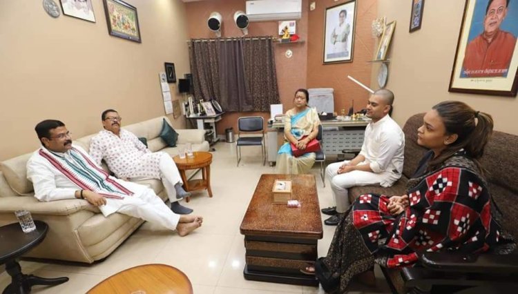 ଓଡିଶା ବିଜେପିରେ ଜୟନାରାୟଣଙ୍କ ଗୋଠ ଅଲଗା କି ?