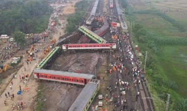 ପ୍ରଶ୍ନ ପଚାରିବା ଜରୁରୀ, କରମଣ୍ଡଳ ଦୁର୍ଘଟଣା ପାଇଁ ଦାୟୀ କିଏ !!